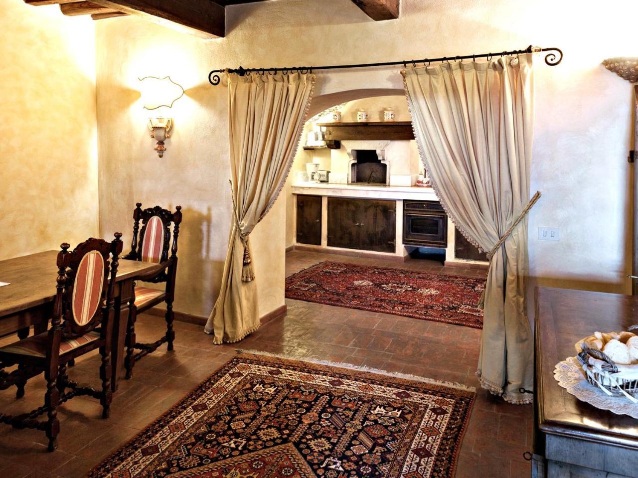 Villa Eleonora Ampinana Exteriör bild