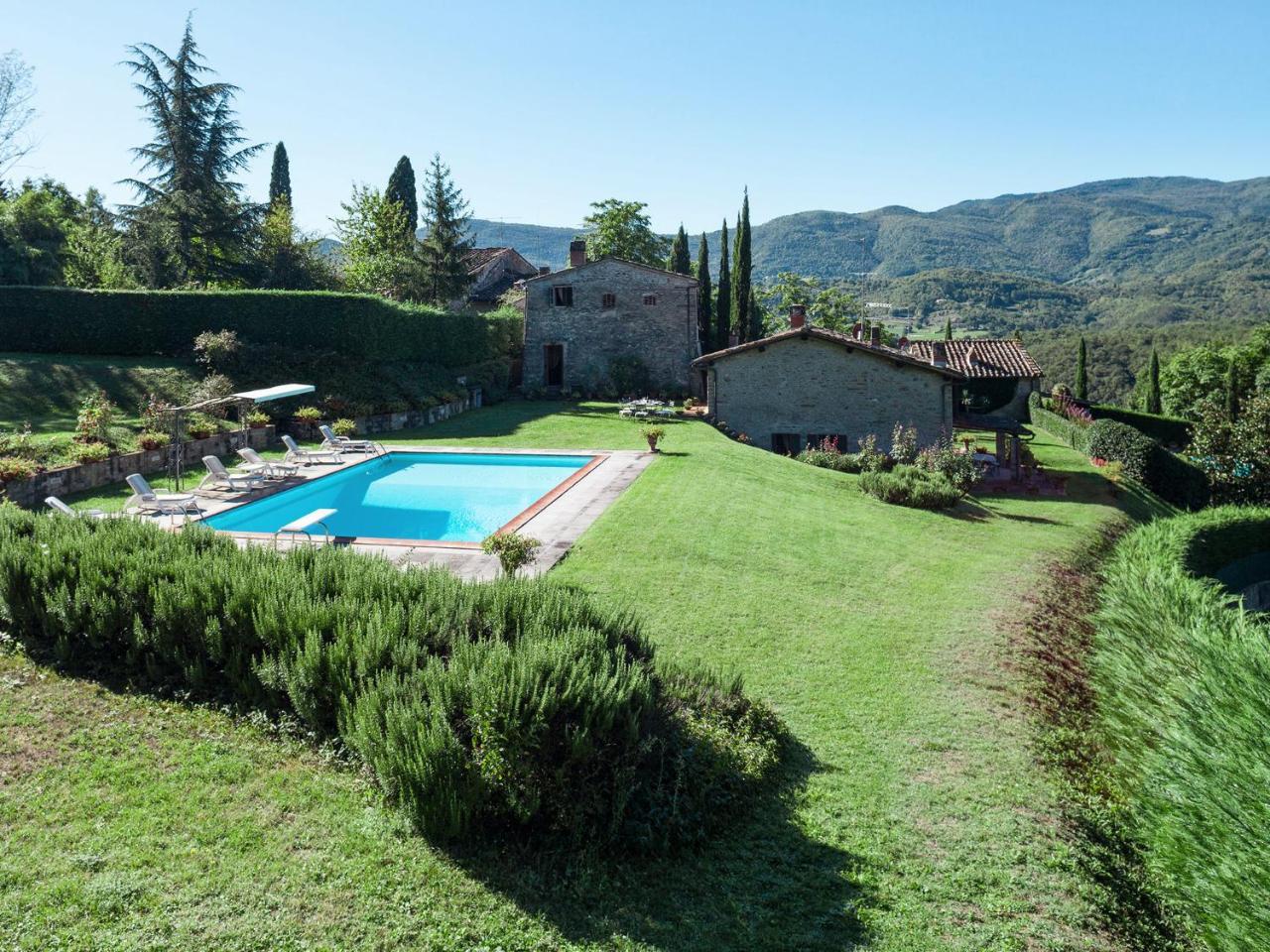 Villa Eleonora Ampinana Exteriör bild